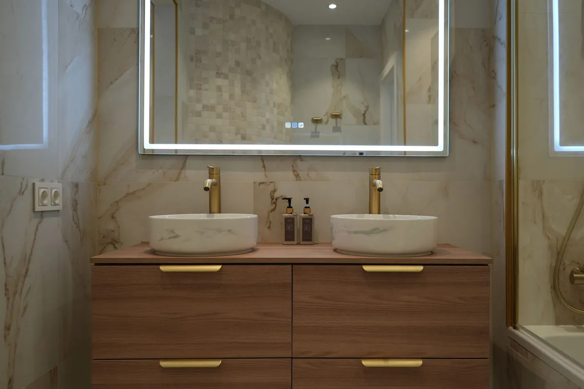 c566c99d-8792-45dc-833f-e29cc882a066