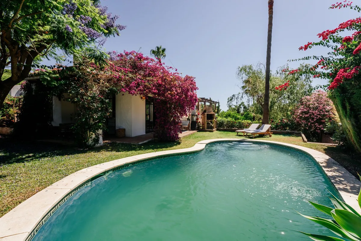 b21efc11-15f4-45af-897d-5ea395f644f9