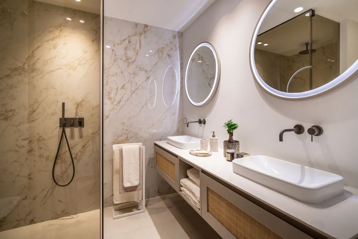 cf30e1b8-44e9-4e3a-aa41-b56125648c7c