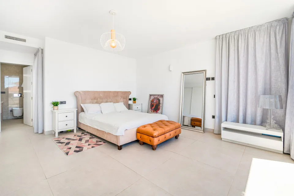 dbab59ef-90de-419e-a947-c5d48c1e44a5