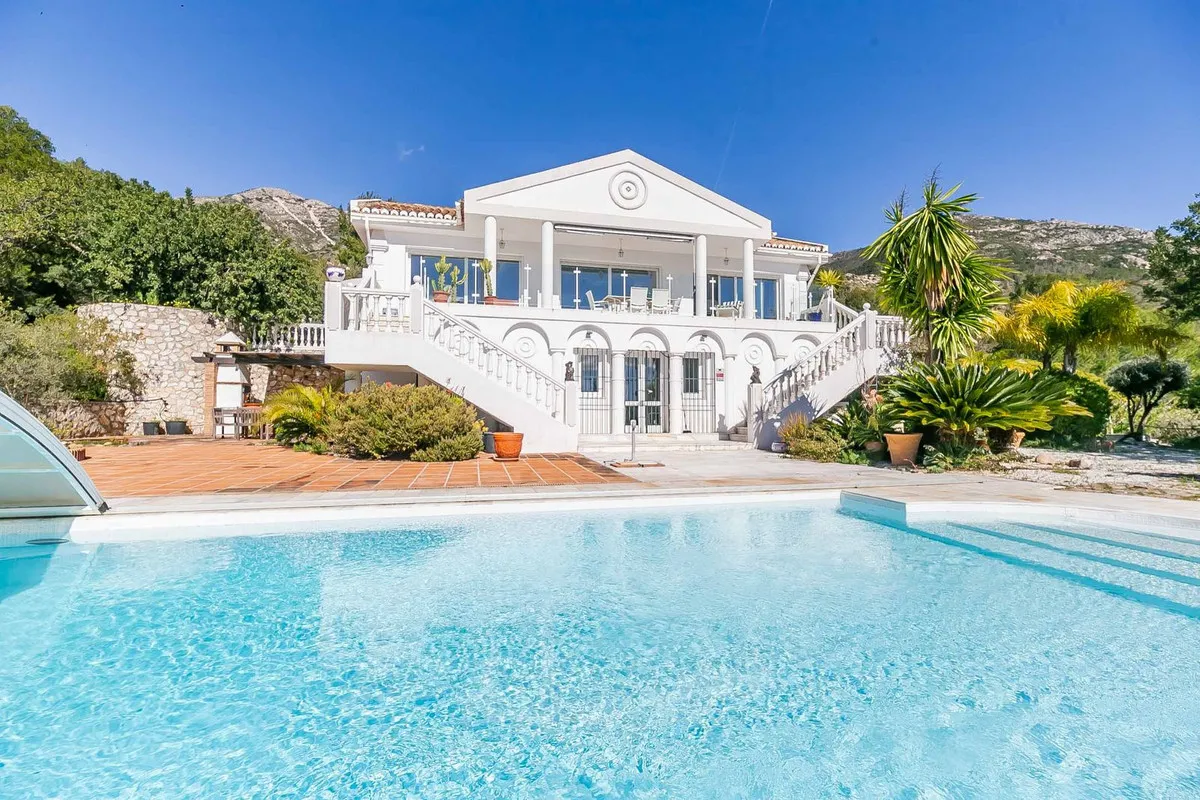 0874b8d5-e613-40a5-94b5-6618496c9d8c