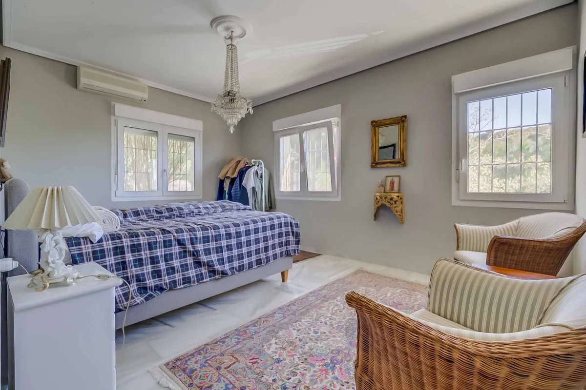 0a303f92-1ec6-4d76-93d4-b94f4ea25b06