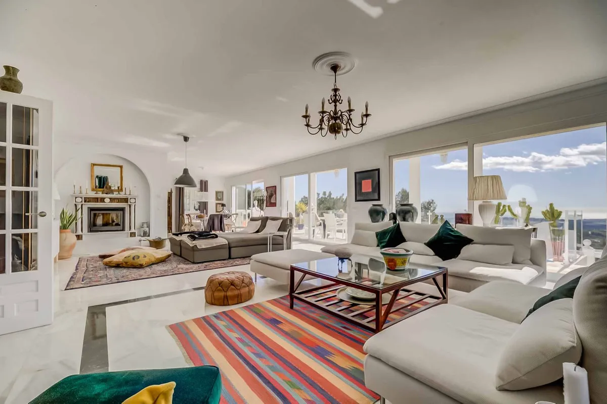 22e58745-ef37-441d-a636-5cf19c2ee6e1