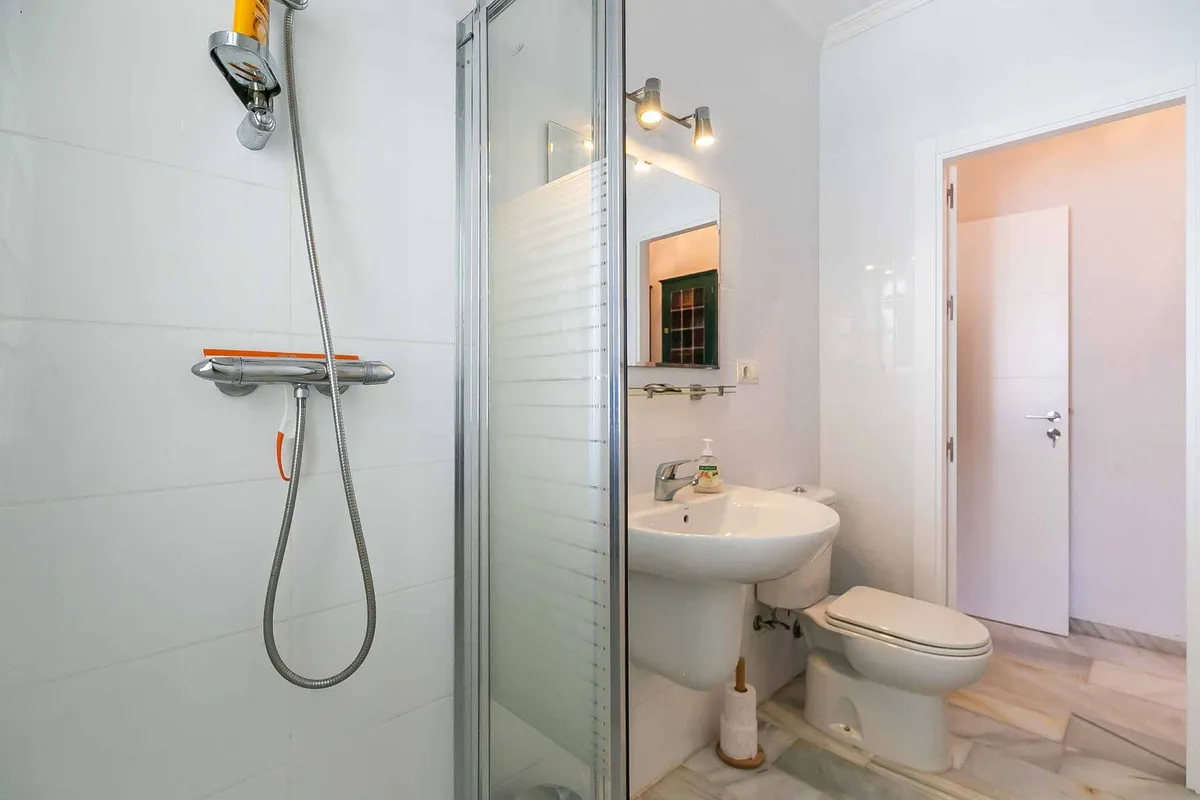 9342a3a6-592b-45fb-9d59-3c6c4da0aa6d