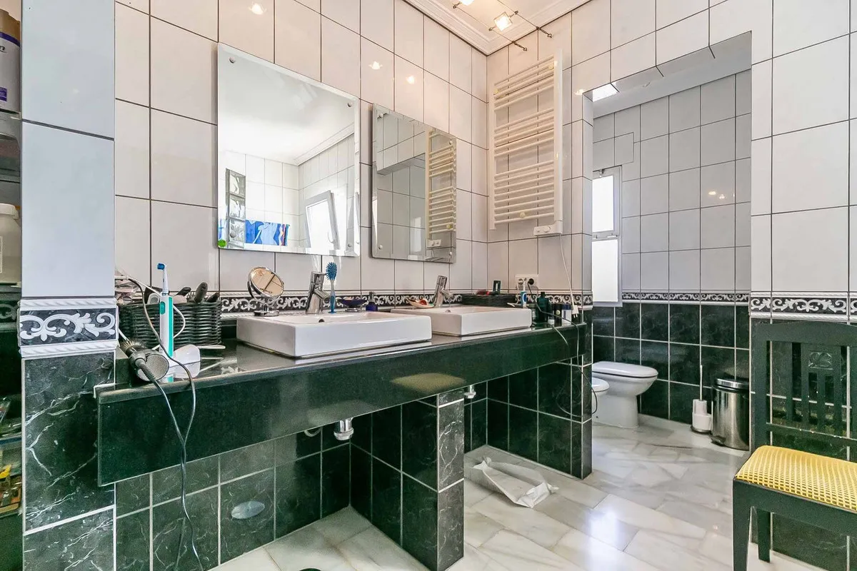 c41769cc-ce46-4e5e-a2a5-705f8298a21e