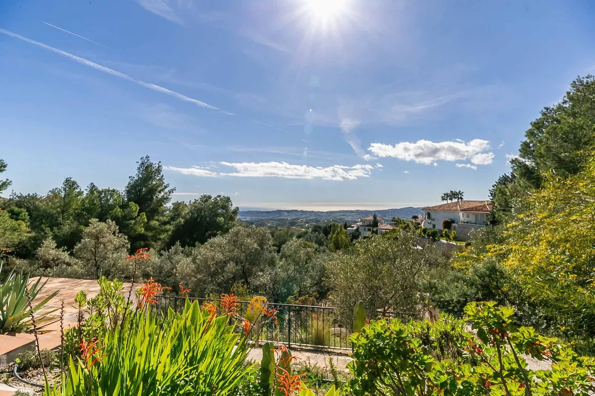 ca7ab5aa-3ab8-4c80-995e-09d0b00a35c8