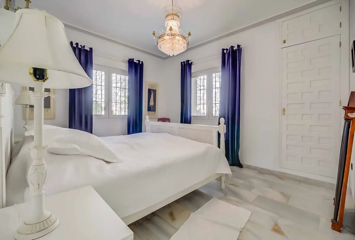 d5876a47-e3bd-4ffc-ac6c-6ee16576c84e