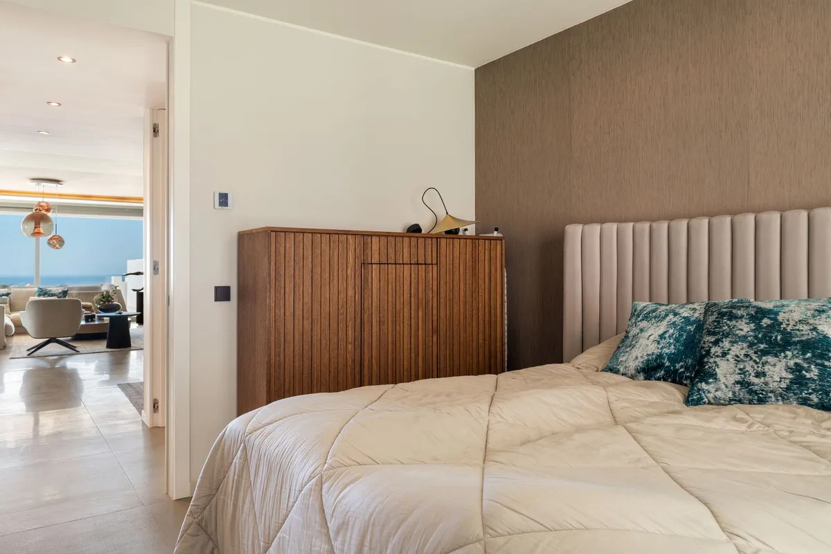 50d19fe3-ada6-4baa-8fe6-f1a454ac5789