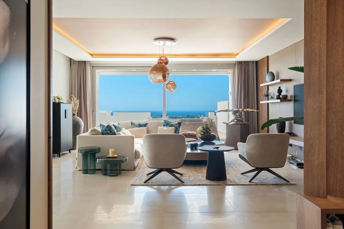 bc351892-b459-4e80-ba11-2982673717c8