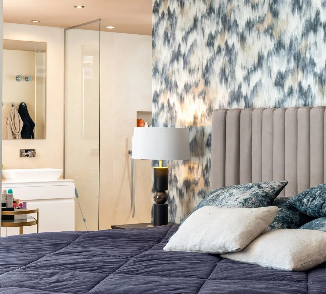 da5e8c60-3076-484a-92d9-6b8ea0c87dbe