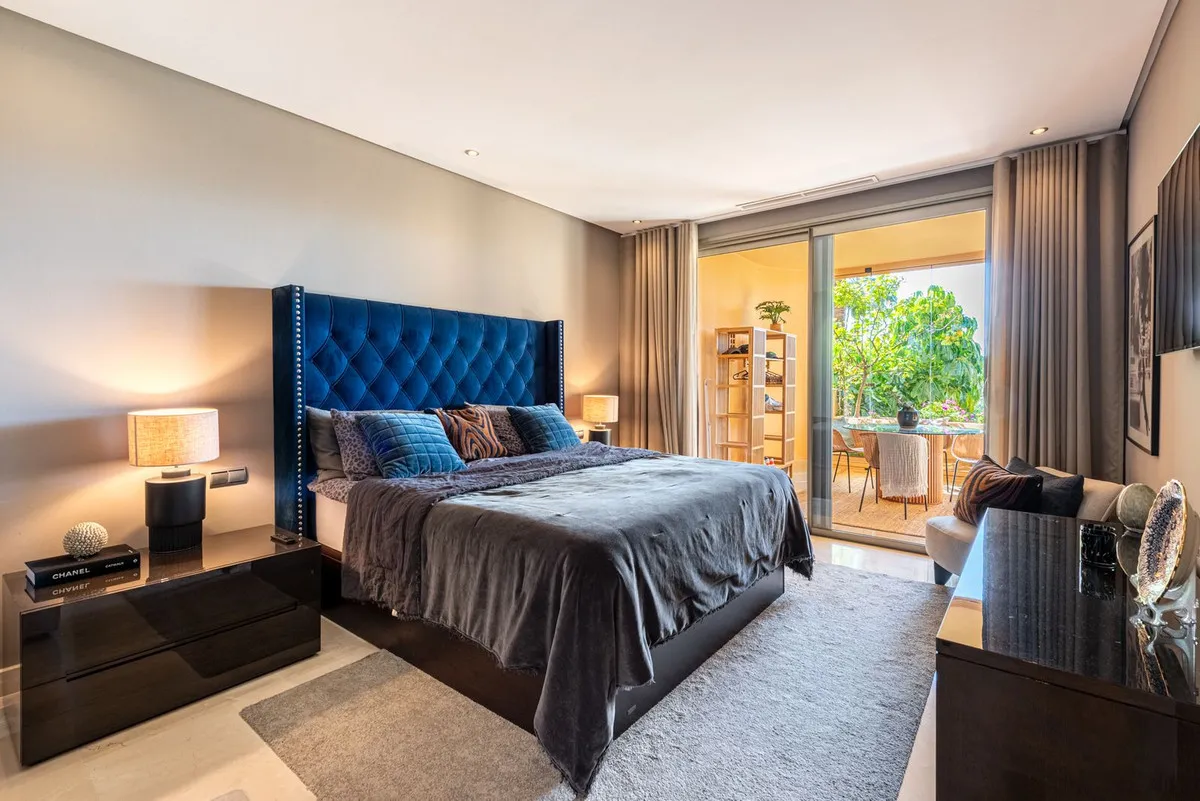 18e371b1-6ec0-488b-ba6a-9e3486a0d329