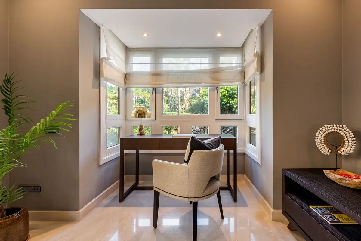 a113e9f7-60ab-46e4-9bcd-763d8b8721a8