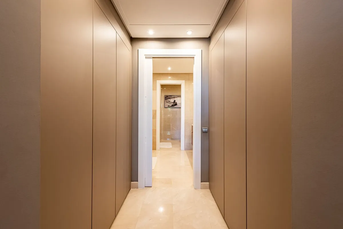 a2ca7124-0359-4d3f-838c-5b911952c7b4