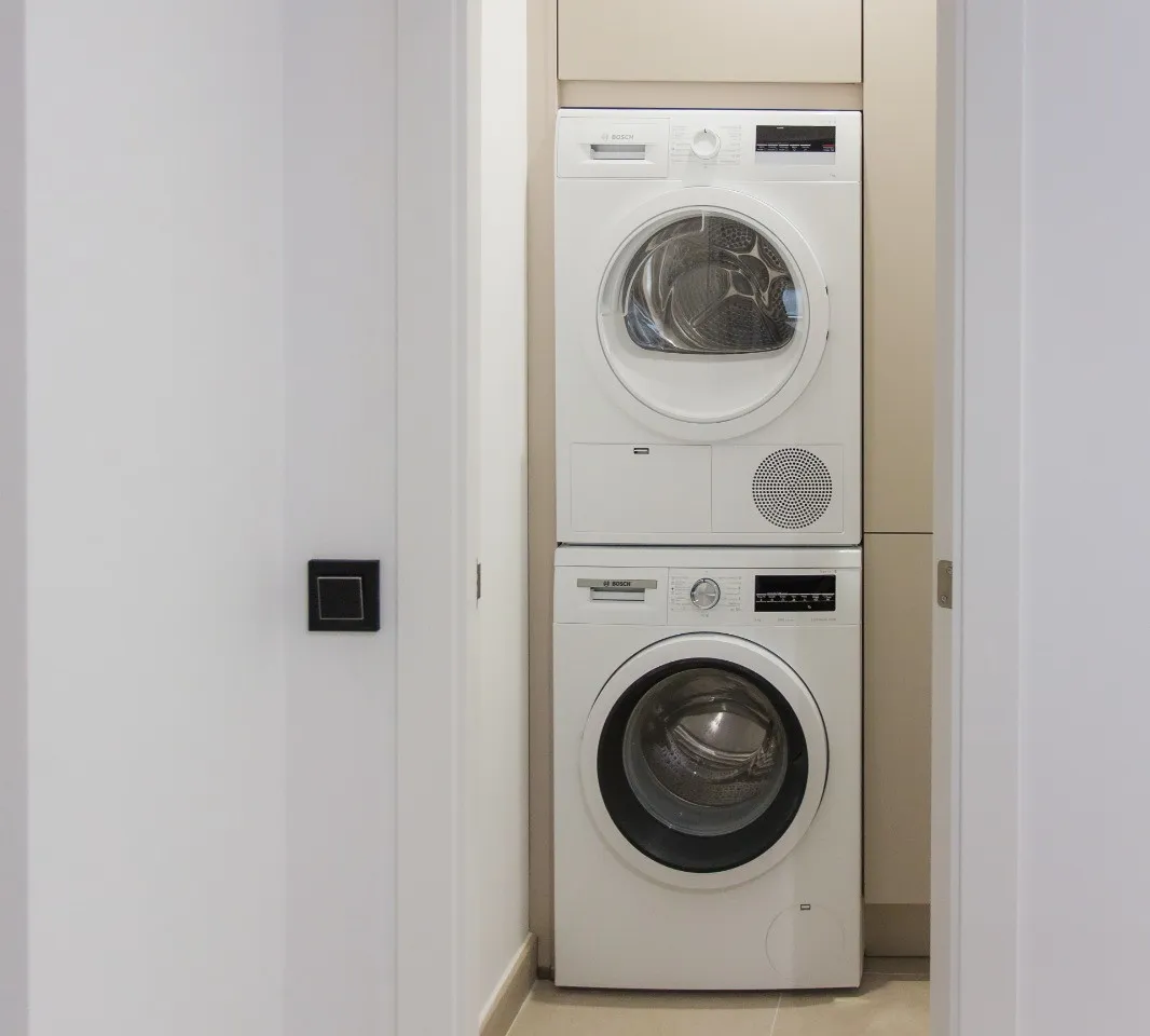 2b5fd2d0-e7bc-4221-a0ac-c42df3afb12c