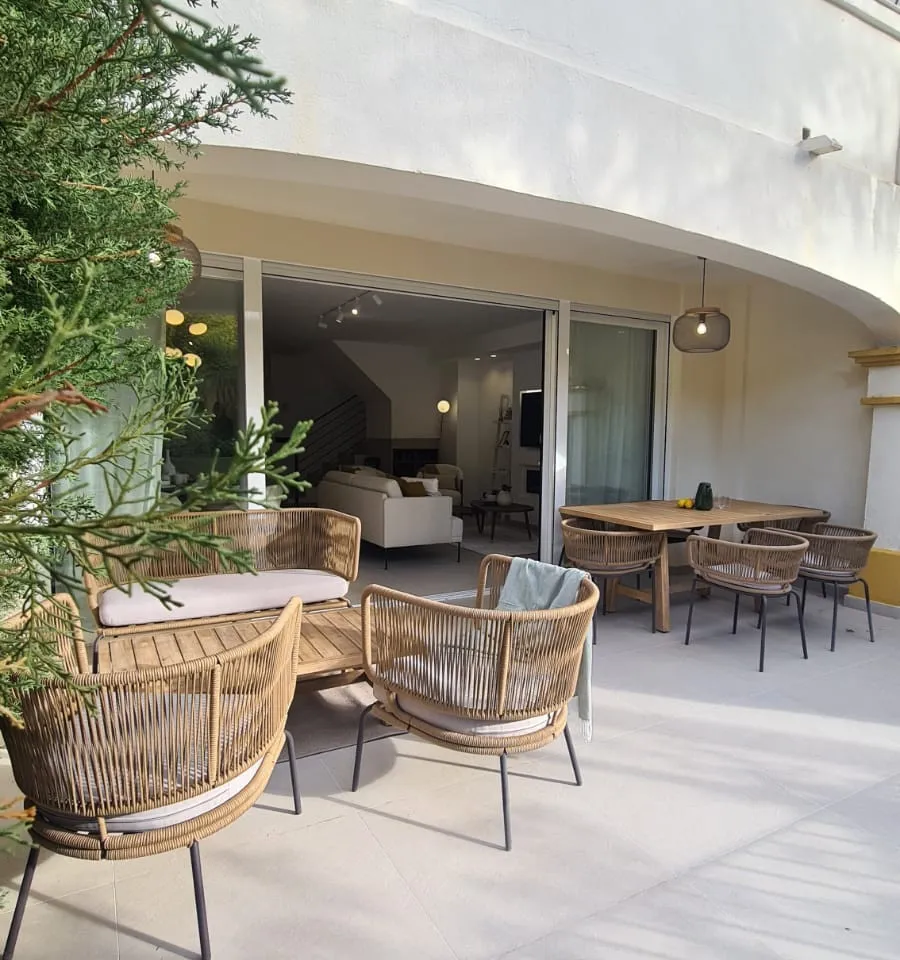 b5742076-68aa-4a4a-8bd5-3ff91dd3133d