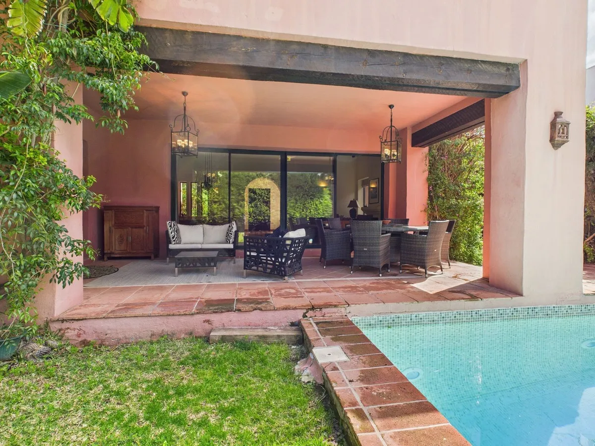 2f3406b8-5fe7-4c17-8cf5-745db009aca8