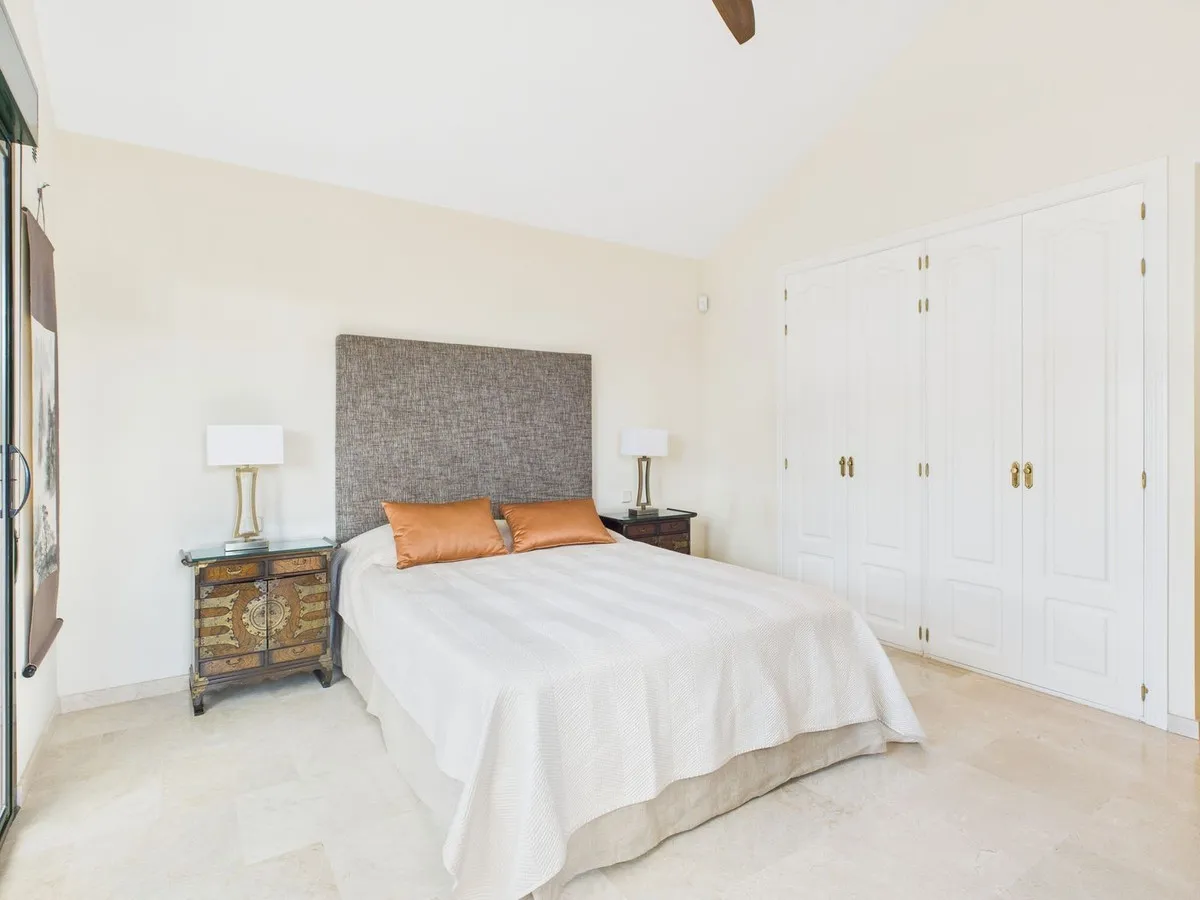 3813968c-9ebd-4d84-81b3-350acd5a6dc2