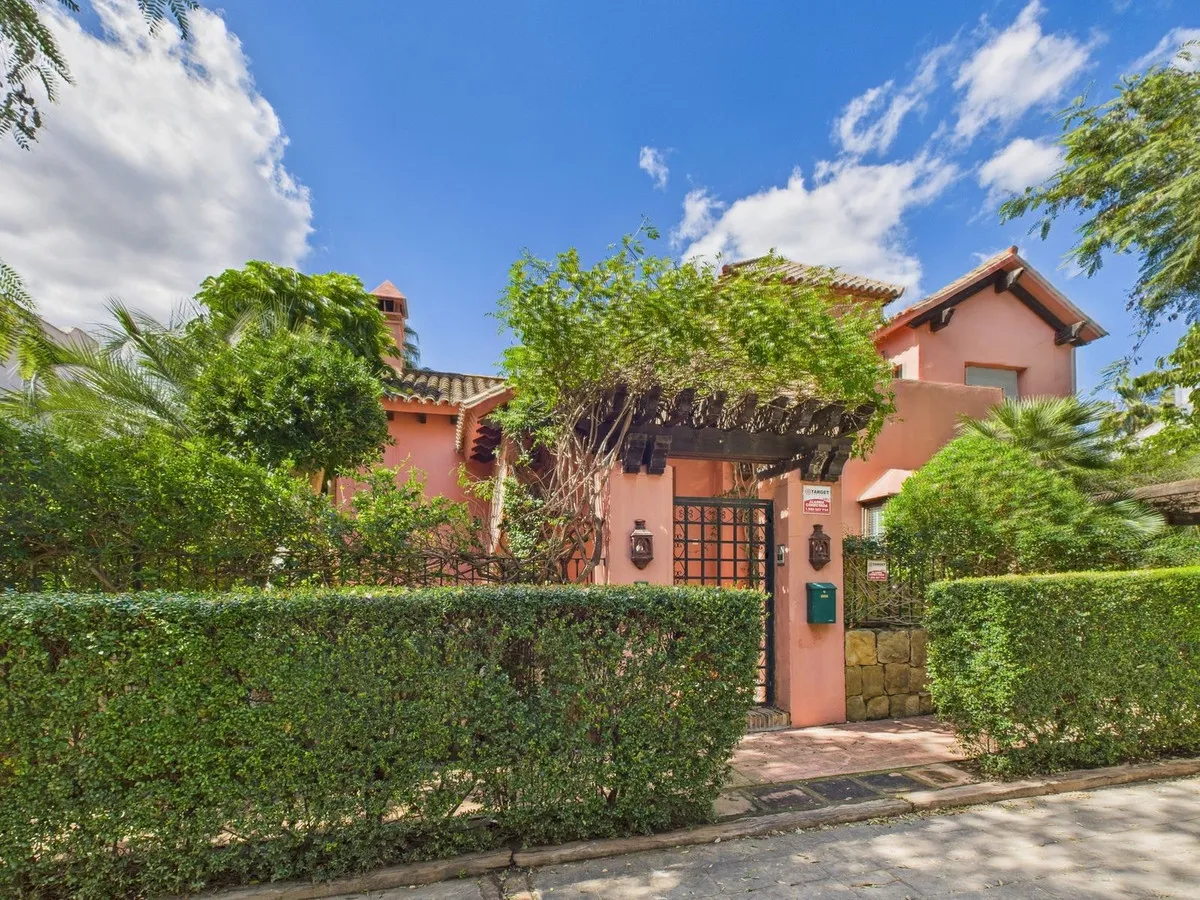 4266f3e4-7213-4cd1-bff3-ca4d058c20aa