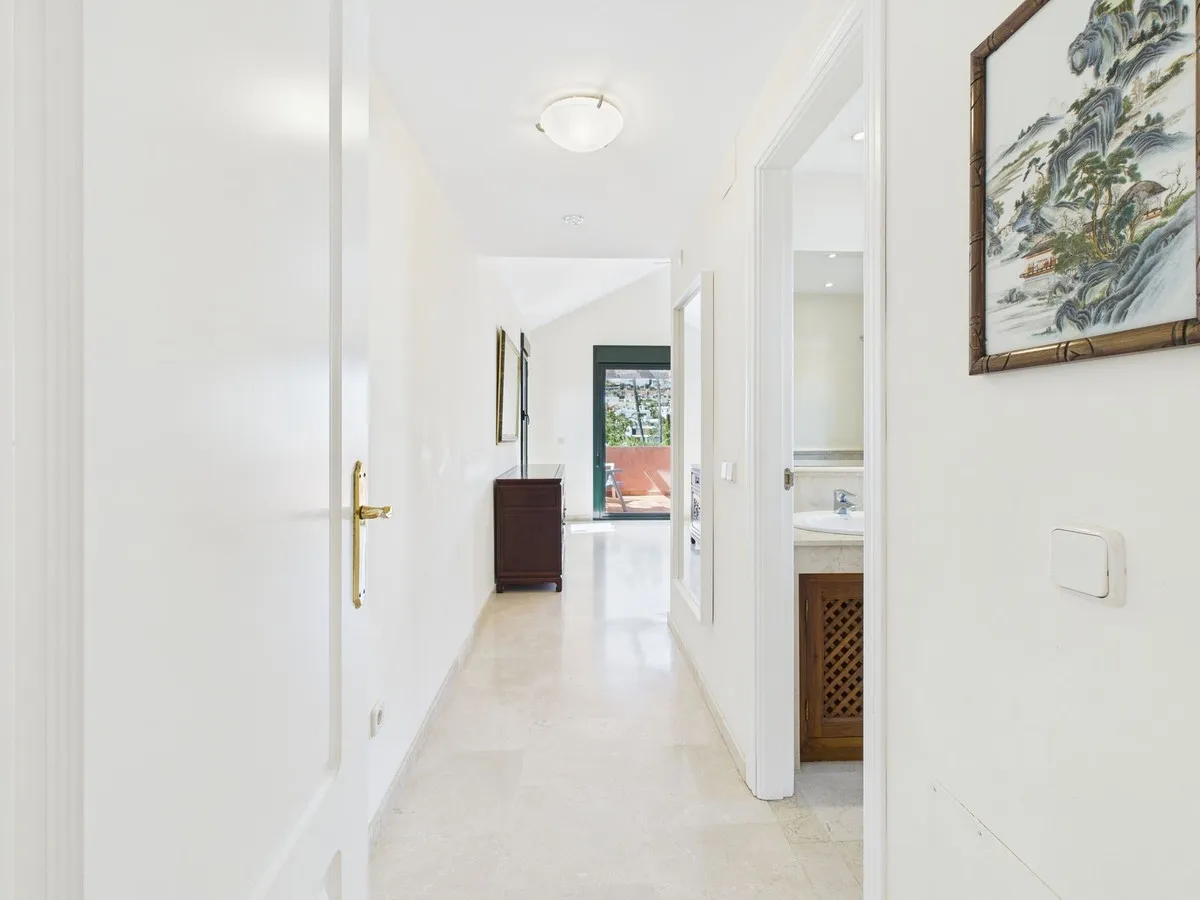 78949e32-39e1-4f04-ab82-9eb6dd93417d