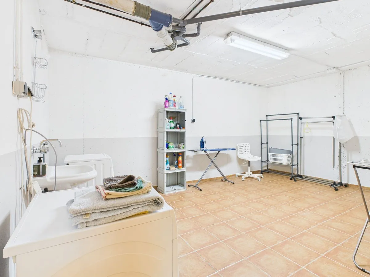 8c8d226f-64da-4819-8d78-18180d3459aa