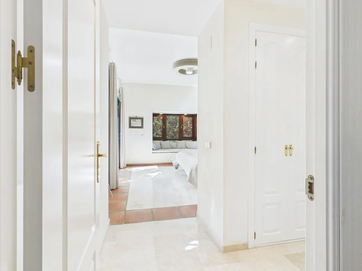 94a8e3a3-3f7f-49a7-9a8c-6a7252699c3a