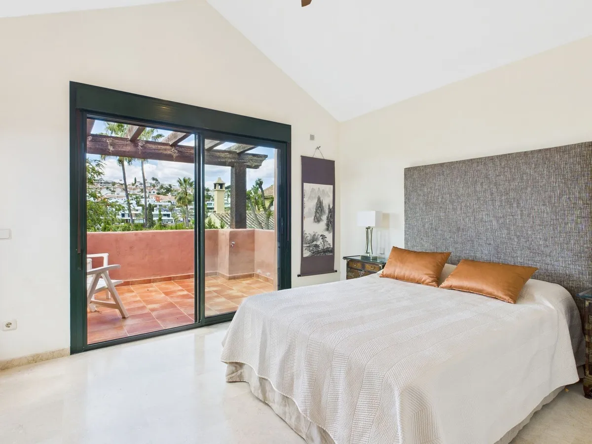 987c86a6-c594-4604-9481-329ed7501dce