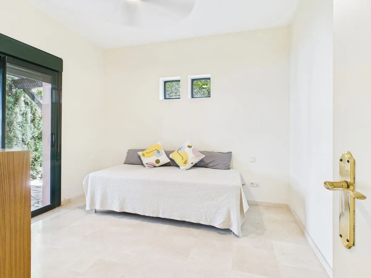 9c1bed20-2f99-4d4f-a4bc-f77b0c98f561