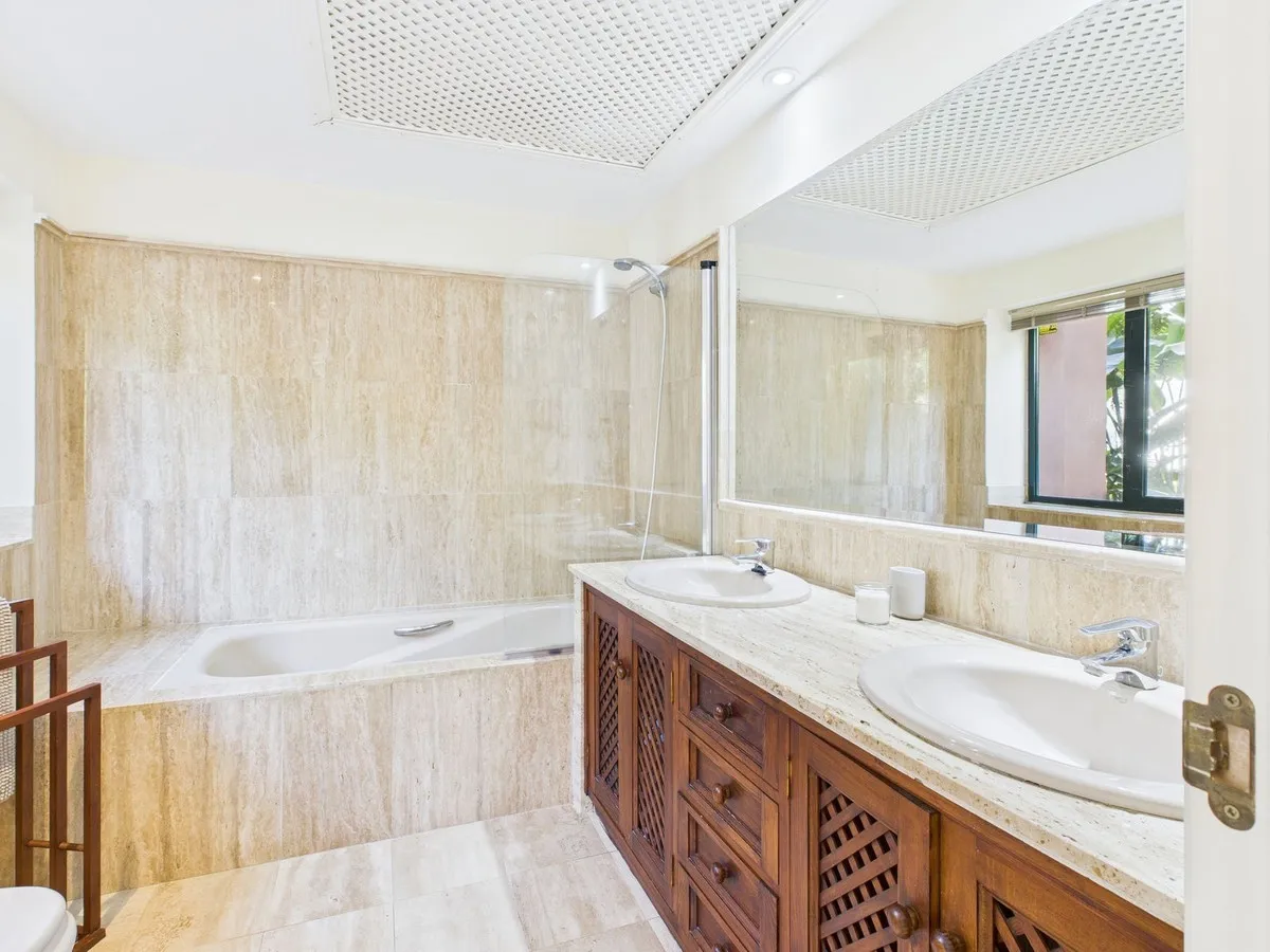 f55005f7-b920-4c72-a4fe-45194bc814bf