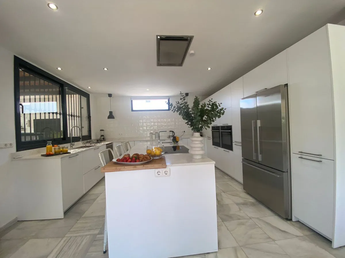 14837efd-628e-4092-b50e-88b47bf5f175