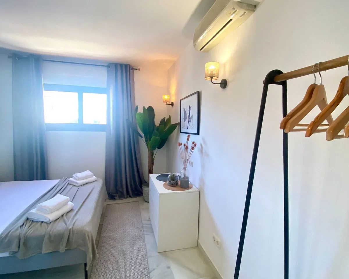 c66de21b-3eb5-42e0-abc3-db4be61fec90