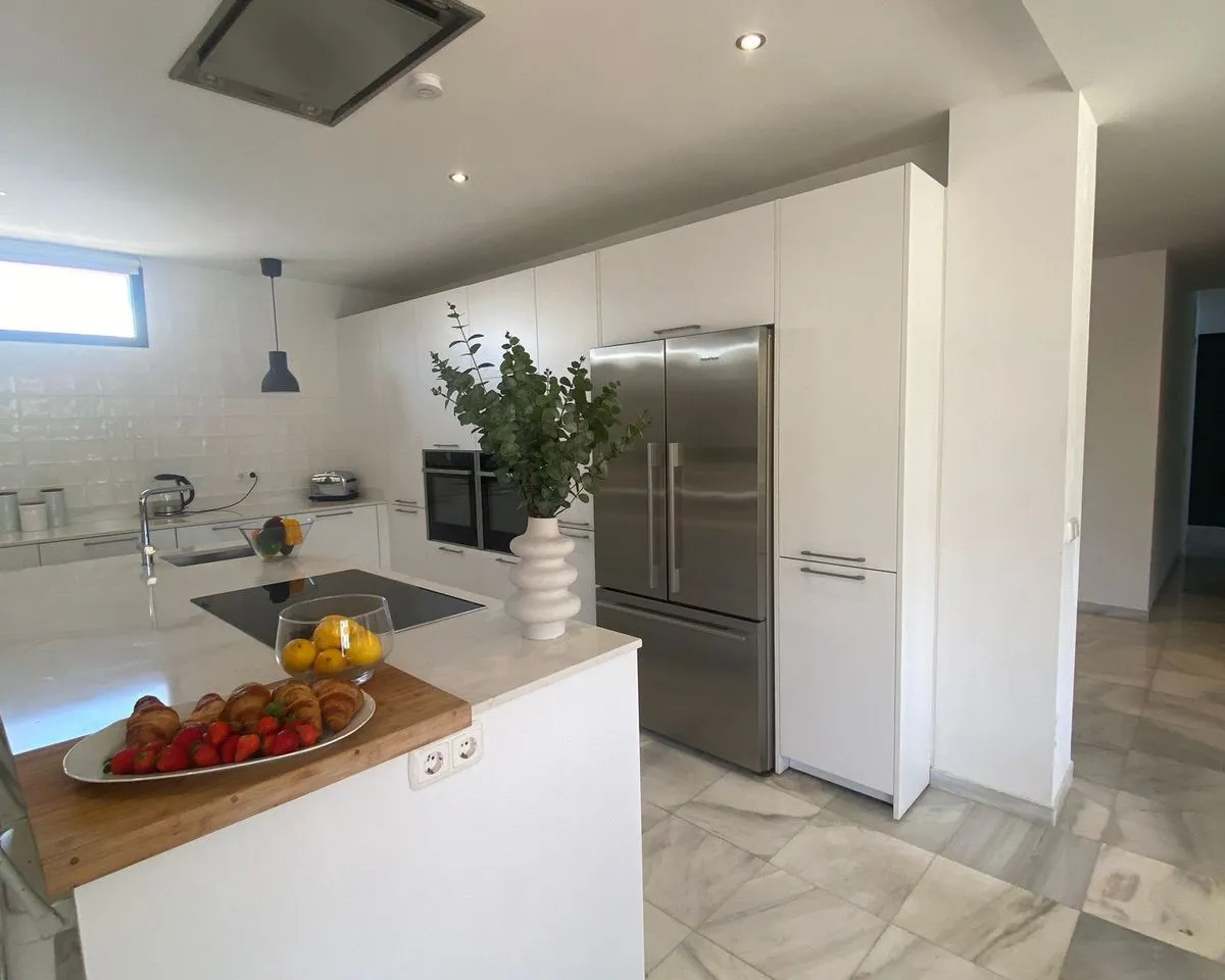 ca7ec553-db7a-4eeb-a170-5ada1e9ef940