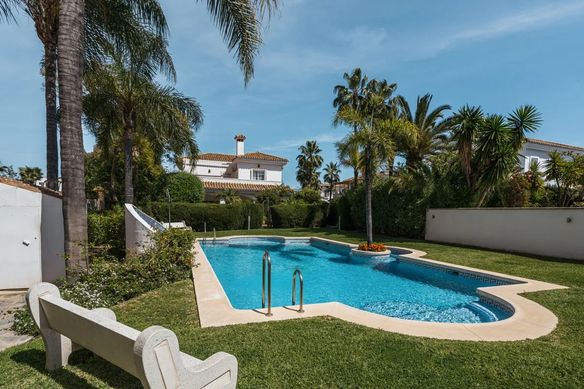 5f034e95-3745-4006-83be-04cf182904fc