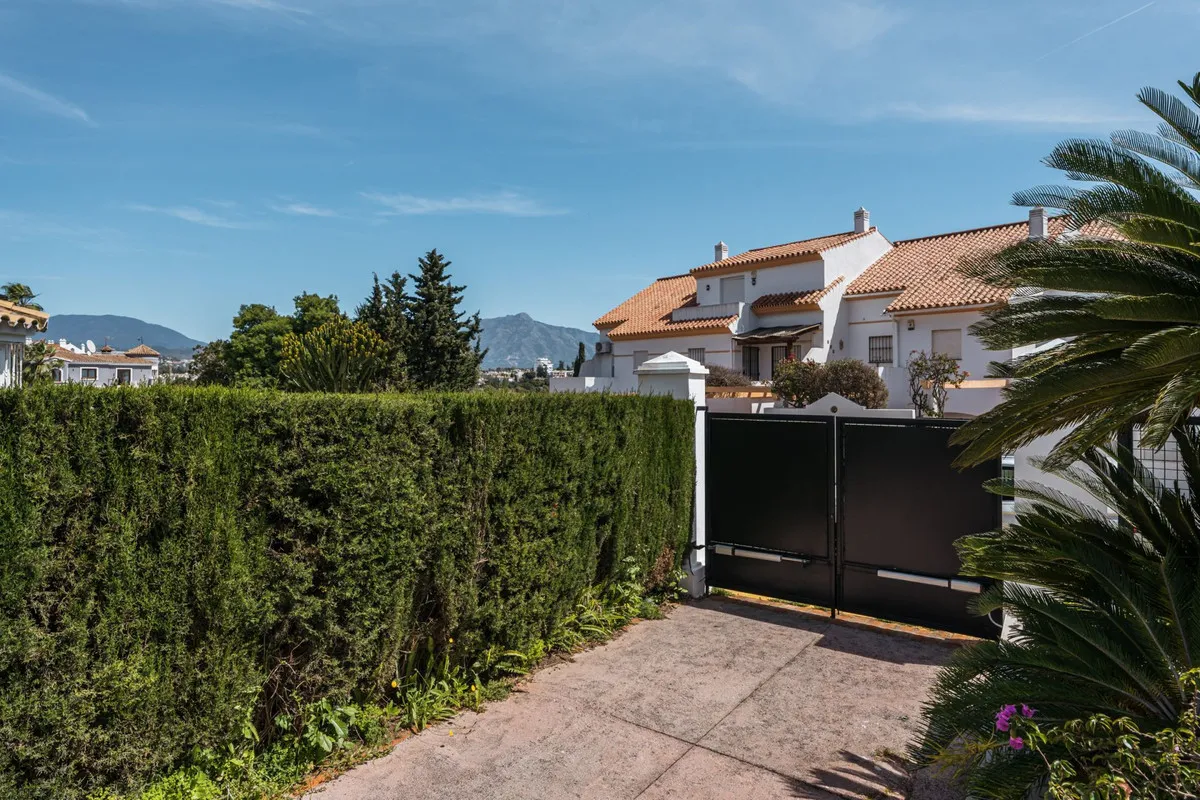 d154fade-533f-4699-87c7-4a54c0ac9892