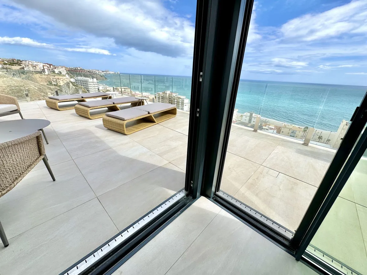 08ec3032-3e6a-4d00-a410-ebd349087c51