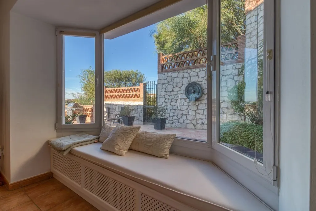 4716cec6-720c-4089-a457-63905804209f