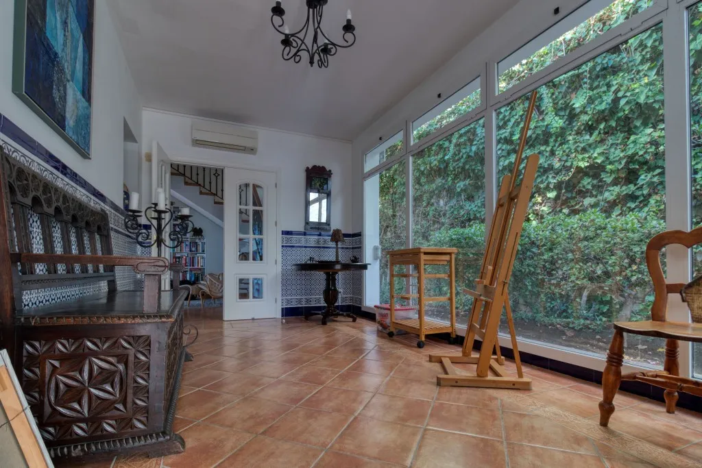 4e4b0a0a-6cb5-4423-9c39-7a201a256b57