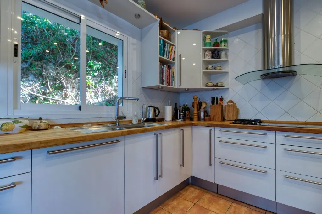 91fbe9c0-ea2e-42f4-8187-9c7062665390