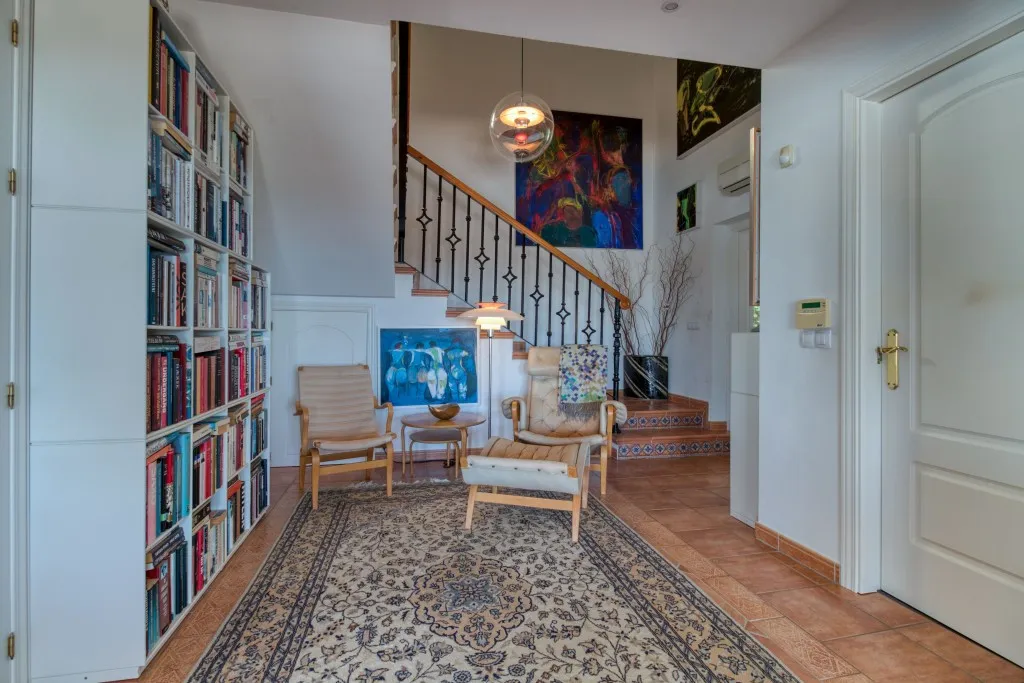 998945b0-37ee-49a3-89d0-6e84947711d6