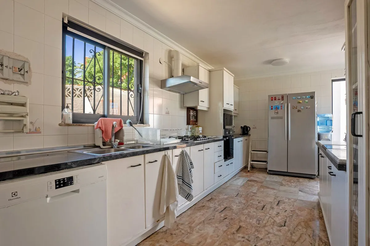 066e1405-eac8-4749-b404-ce308acc67c0