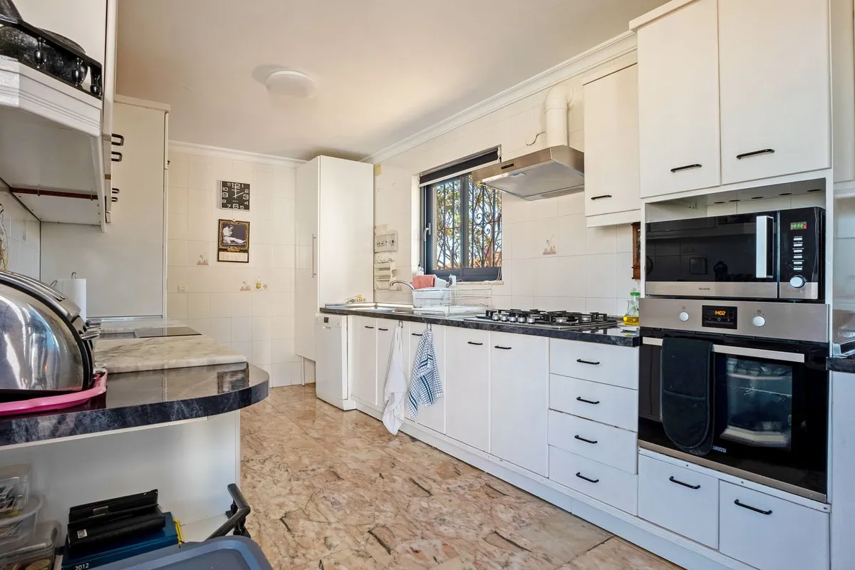 0833398f-c13d-4c3c-96a2-f1e555c9faab