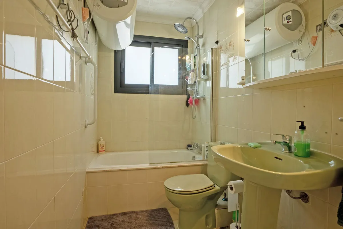 be8eb142-40e5-4972-b3c4-ffc302061a6f