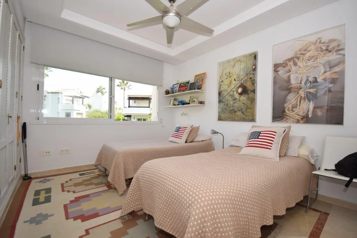 31c00854-fdc7-45ea-acb1-842f45de72be