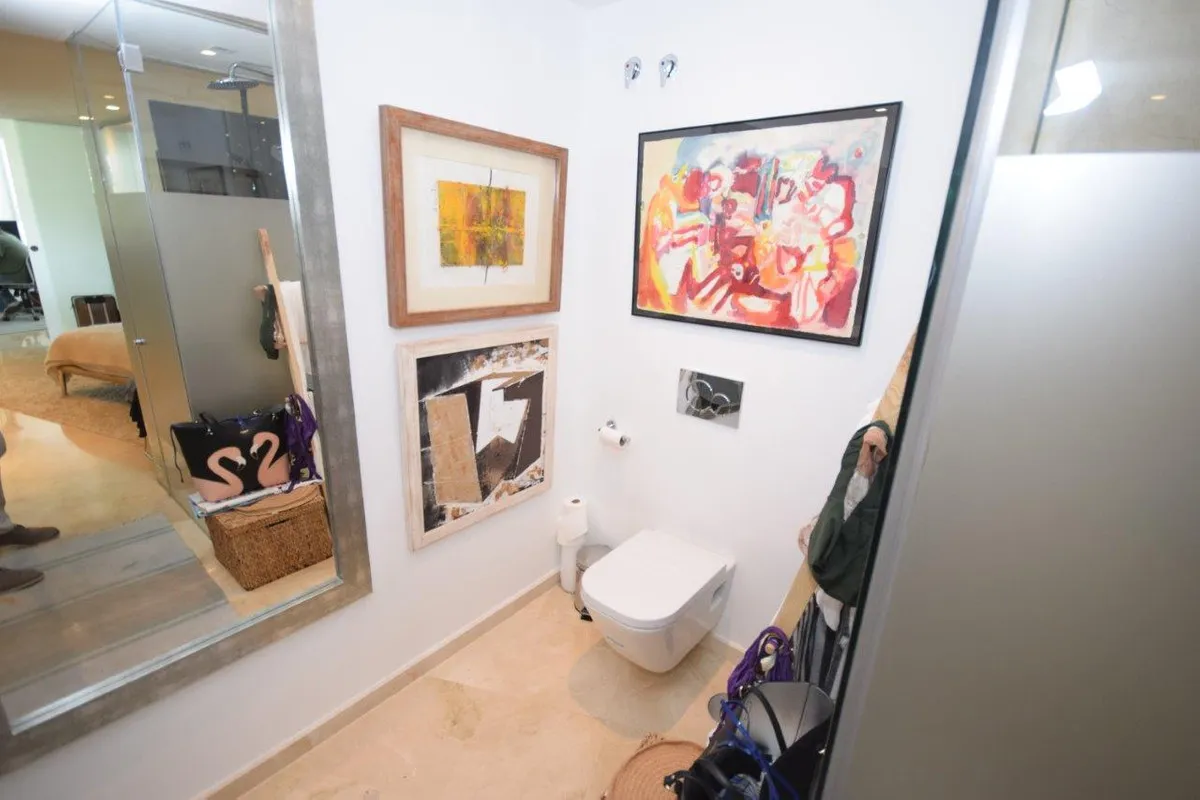 9c34c8fa-afb6-4a3f-b0bb-d829e3e5b9ed