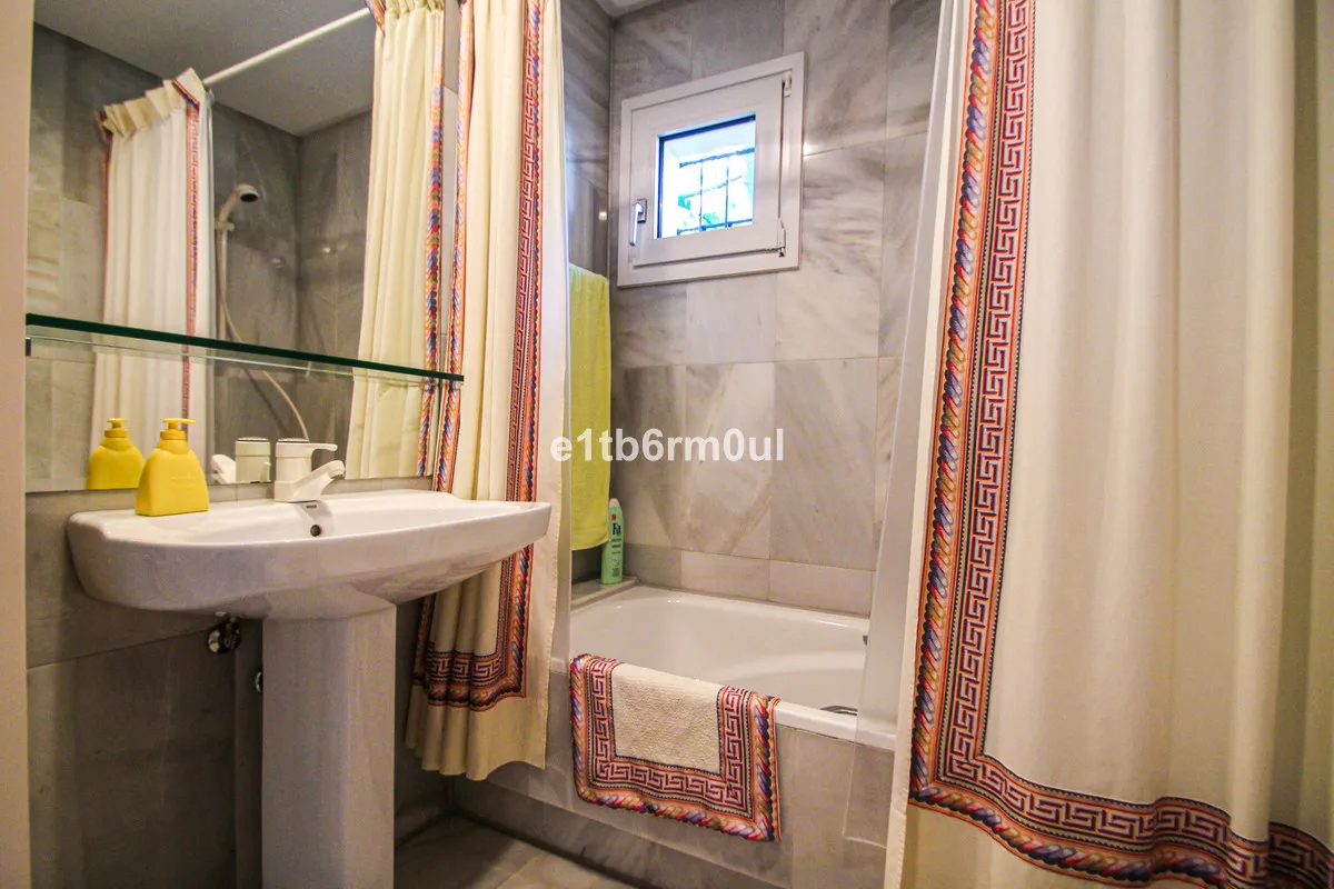 14e84f52-04a5-4331-8132-4dcf8d7f60b1