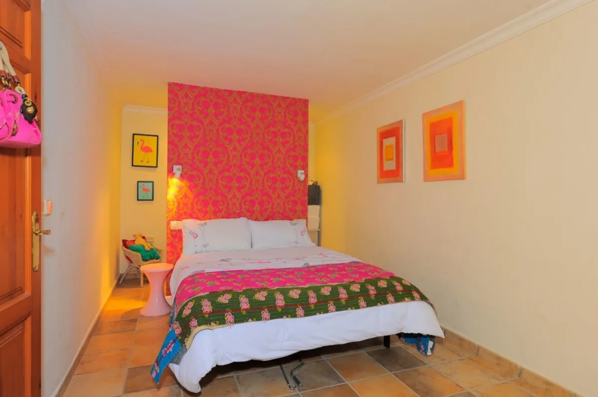 1406540d-6e2e-4dc0-8200-9f54eed54c4a