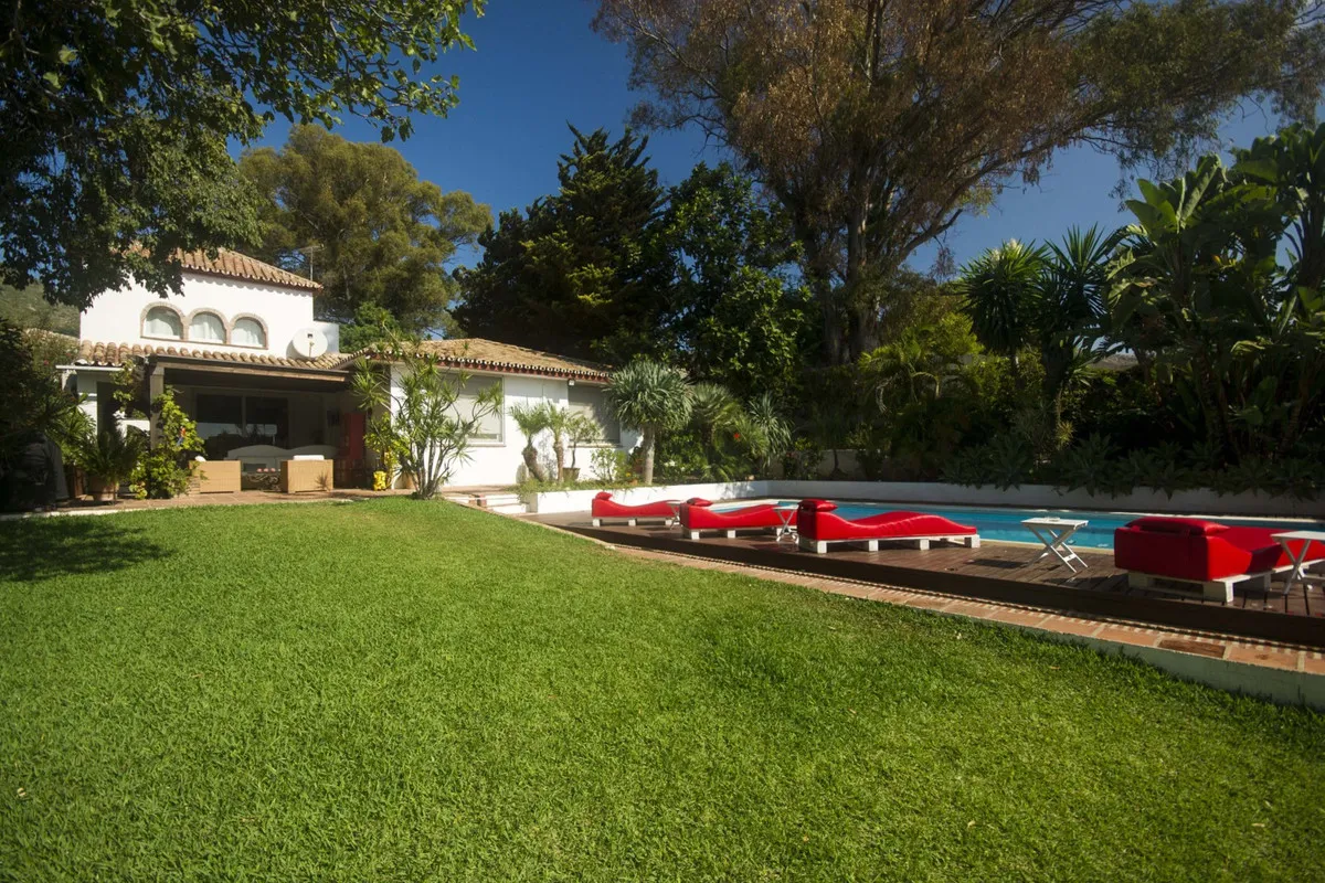 2aa99470-323c-4fa5-9769-b2a4cad14920