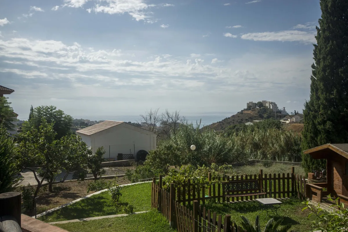 5eed433d-5380-497b-88c4-352c7b38a9a1