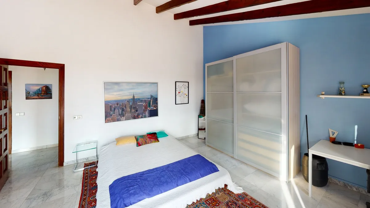 0d012b45-05e9-478b-8fe6-18faf2062e4a