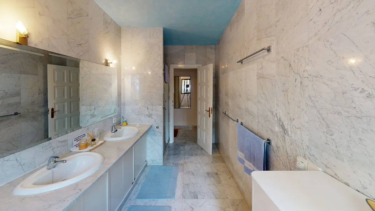 22e7cc14-cf68-49da-922f-59f57d0dae3b