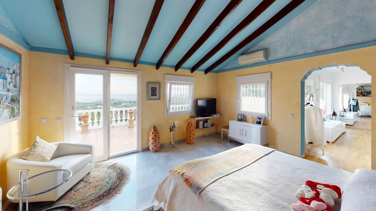 53ea1ac8-4042-49be-b94e-e1532981af38